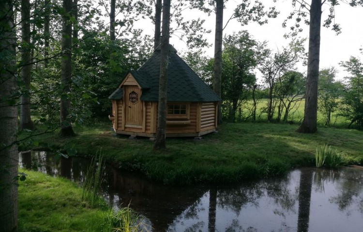Grill cabin 14.9 m²