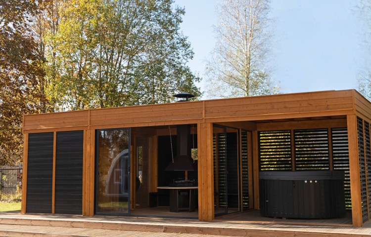 Garden cube exterior
