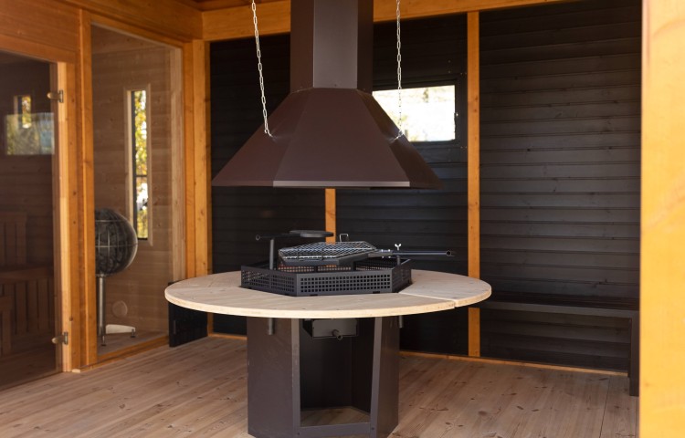 Garden cube grill