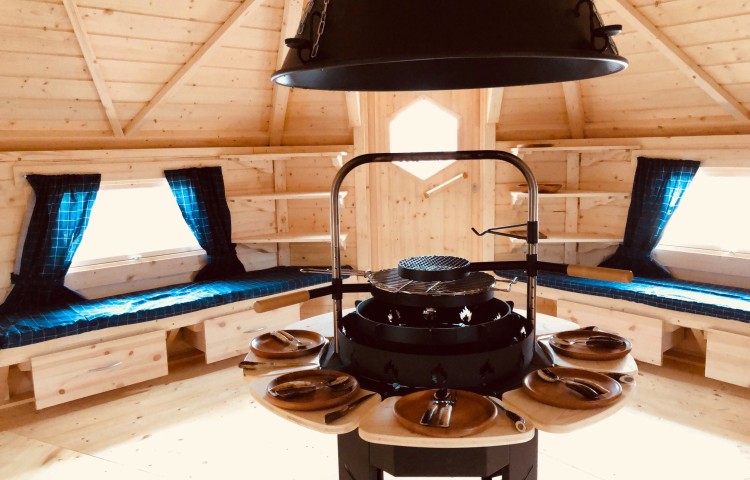 Grill cabin 16.5 m² inside