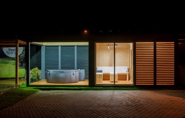 Bespoke Projects Sauna Cube Modular system