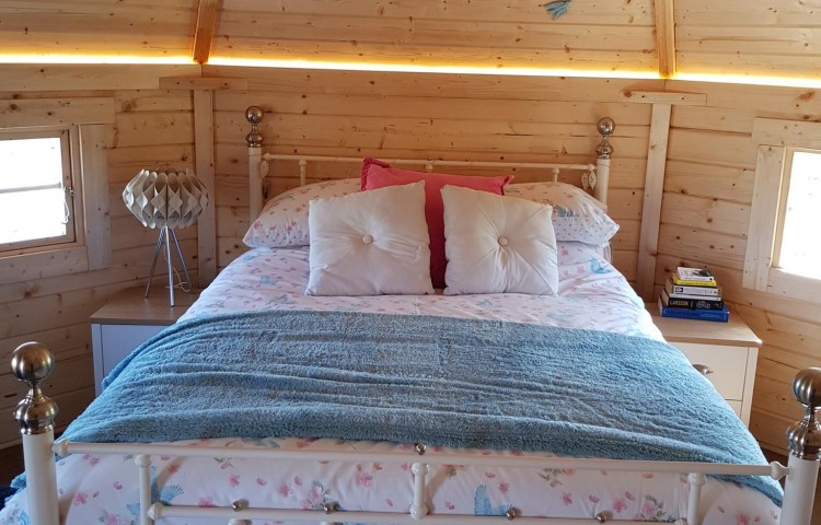 Camping Cabin 16.5 with two extensions inside