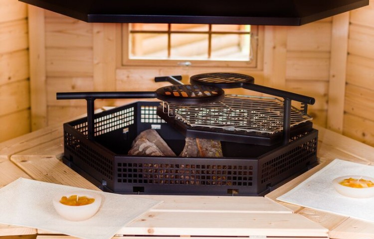 Grill Cabin 4.5 m2 with standard Grill and chimney KIT