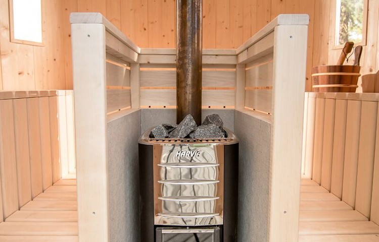 Wood burning heater