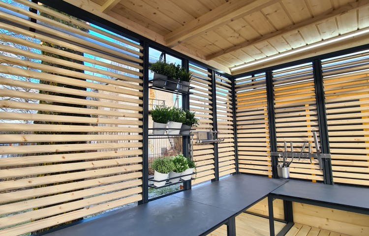 Outdoor Kitchen