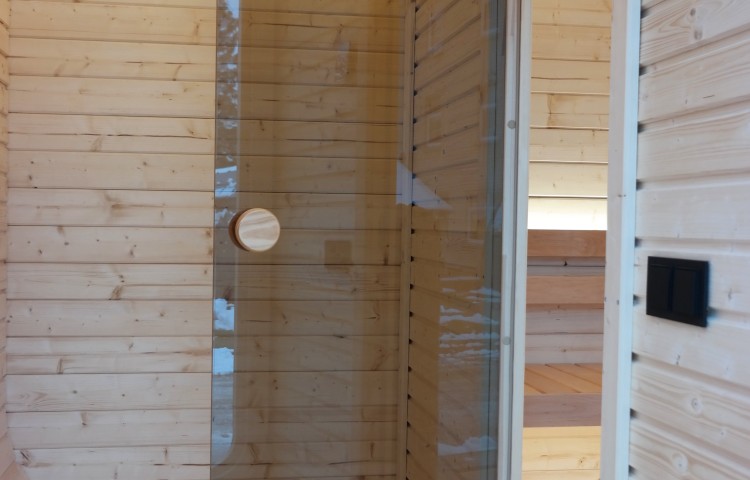  SAUNA LUNA 3.3 X 2.4 M WITH A CHANGING ROOM