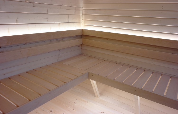  SAUNA LUNA 3.3 X 2.4 M WITH A CHANGING ROOM