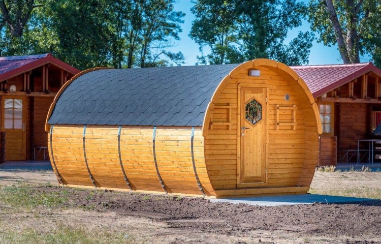 Sleeping Barrel Ice Viking 3 x 4.8