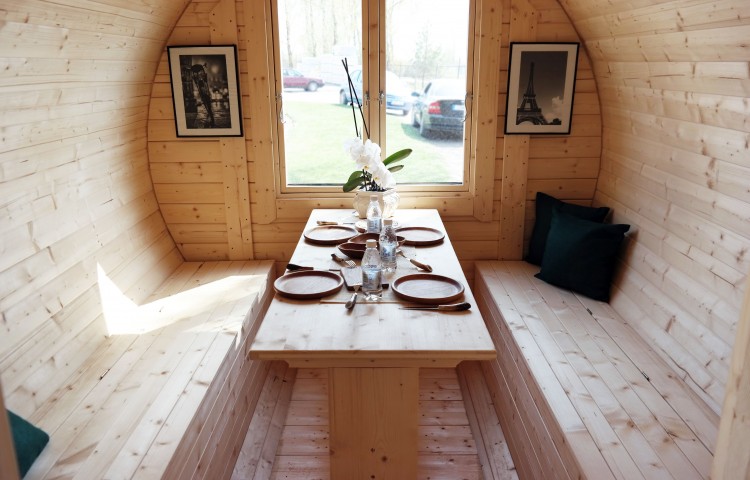 Sauna barrel with side entrance Sitting room