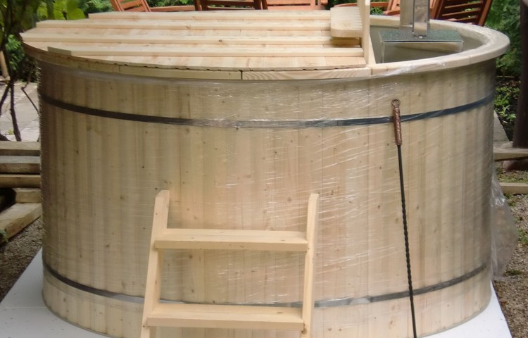 Polypropylene Hot Tub