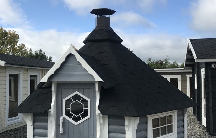 Grill Cabin 9.2 front