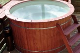 Polypropylene Hot Tub with polypropylene benches